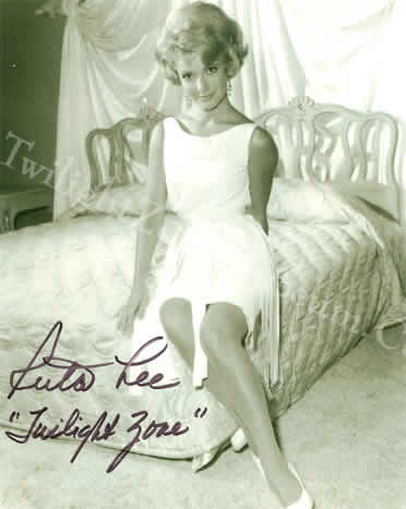 Ruta Lee autograph